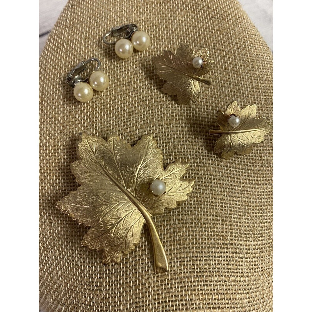 Sarah Coventry Signed Gold Tone Leaf Brooch and Clip on Earring Sets Faux Pearls